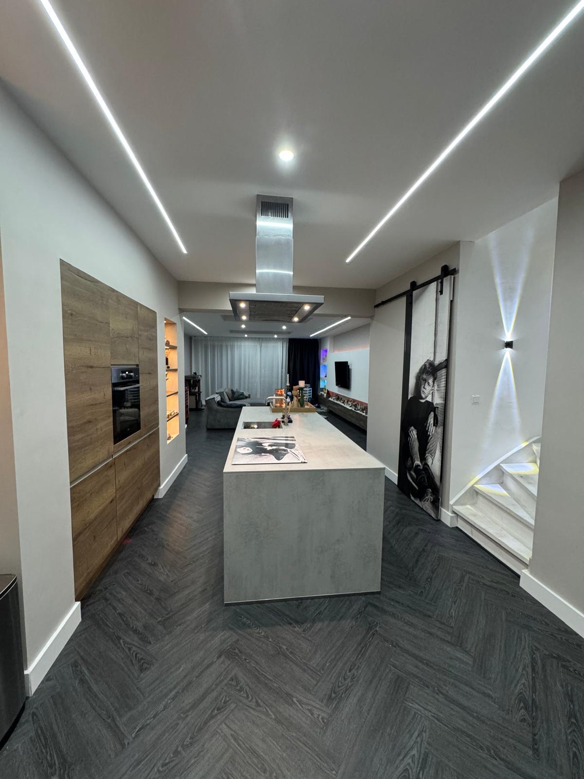 a8512f0b-9ec9-404e-b95f-ae379558cd79