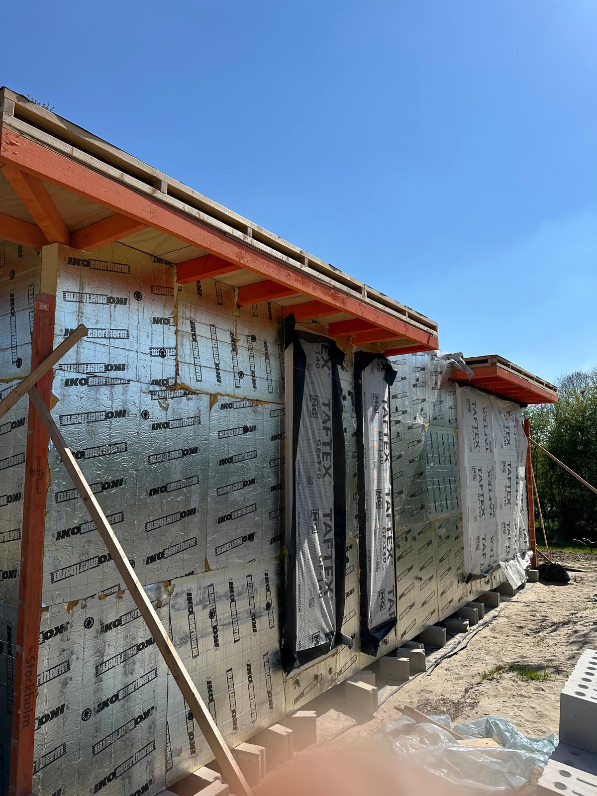 e2a6bf20-2195-45e1-a536-efaa2ab4c7eb